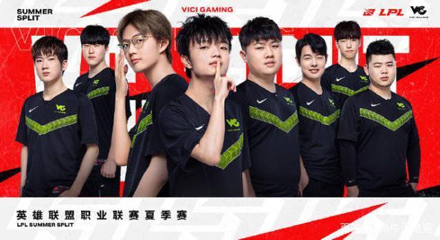 的相辅相成 的相辅相成