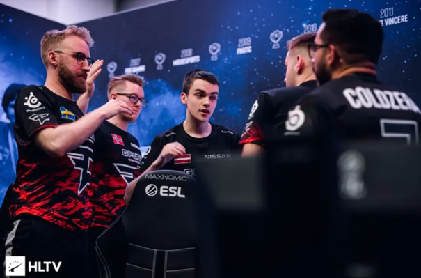 领先地位 领先地位