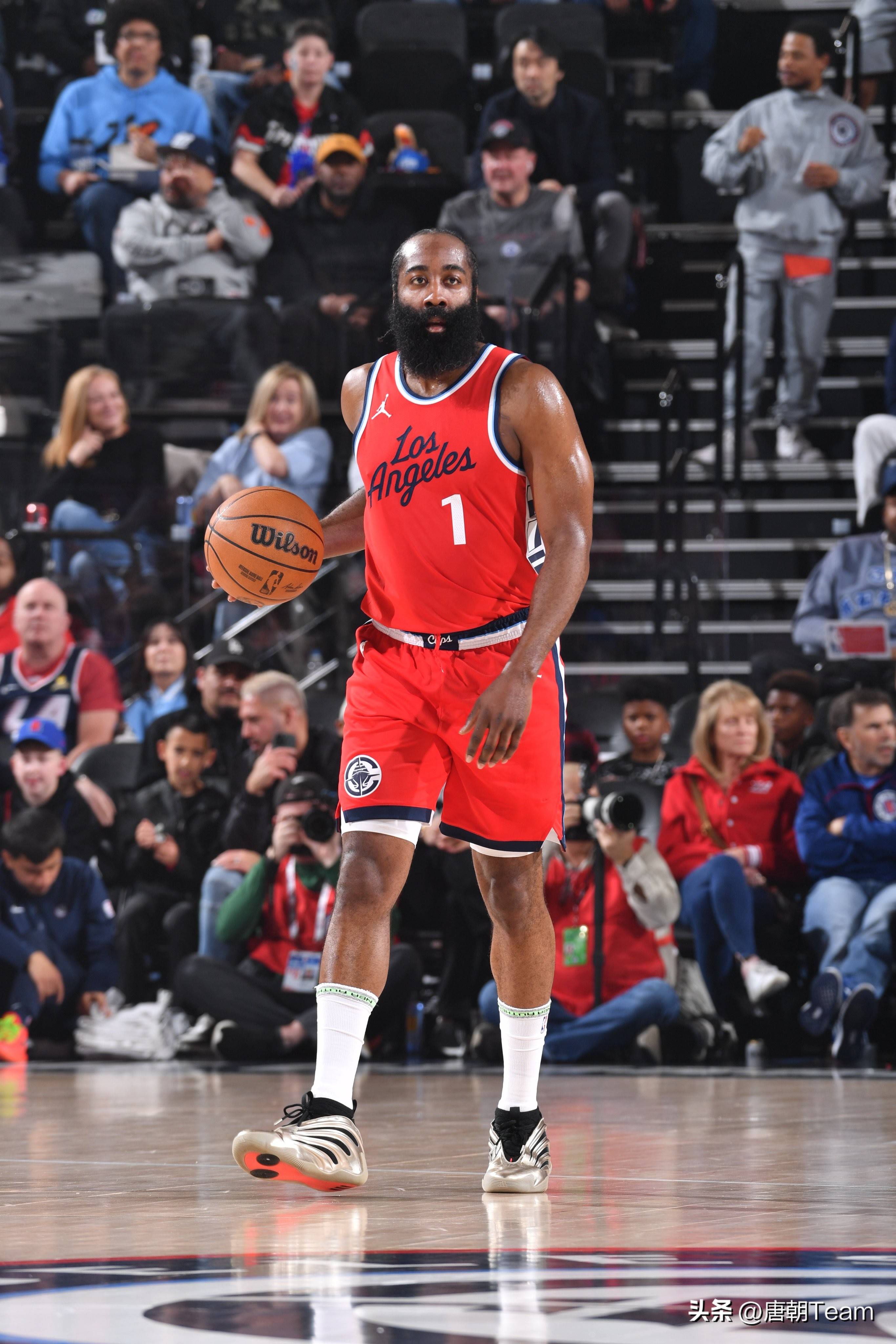 击球齐现 击球齐现