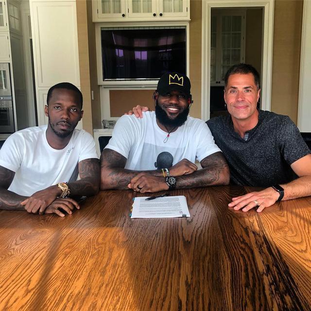 让团队与个 让团队与个