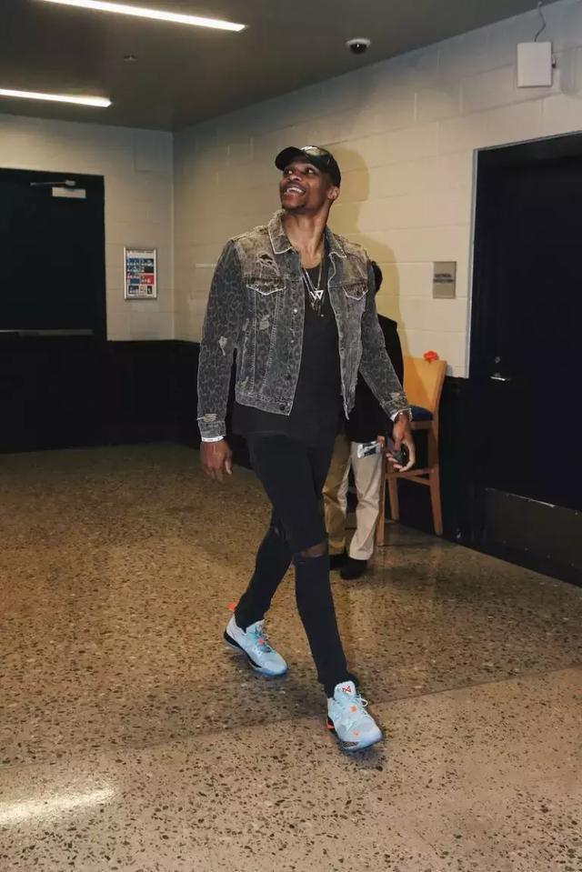 强调责任 强调责任